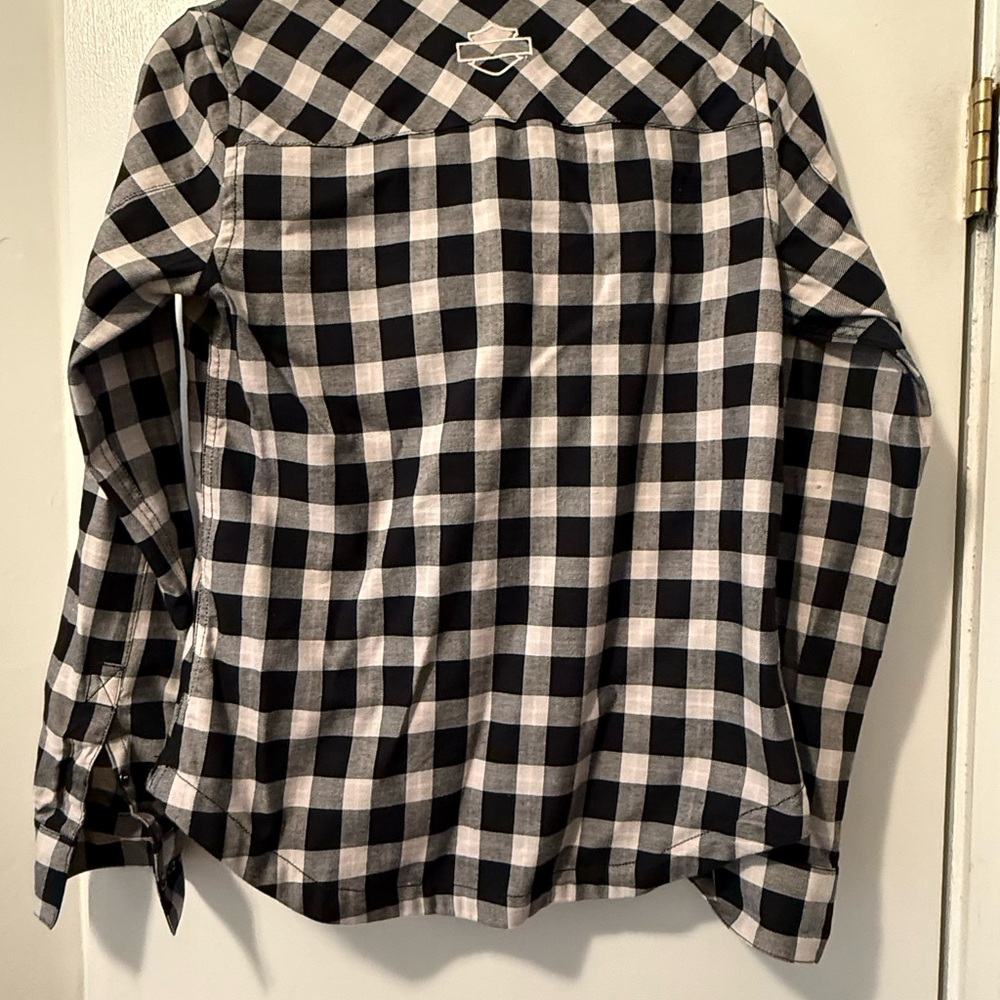 Harley Davidson Casual Black and White Button Down Shirt